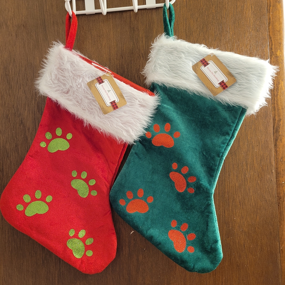 2 Dog Cat Pet Paw Print Christmas Stockings 1 Red 1 Green Furry Top Glitter Paws - Picture 2 of 5